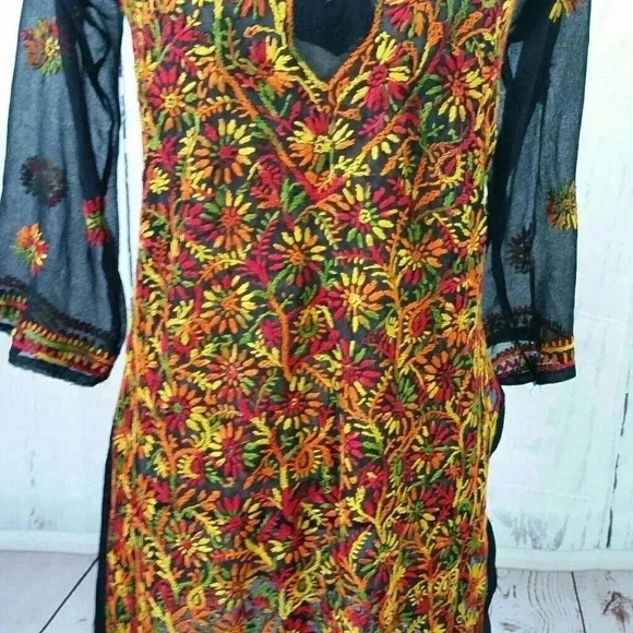 Vintage Boho Floral Embroidered Tunic Cover Up - Picture 3 of 7